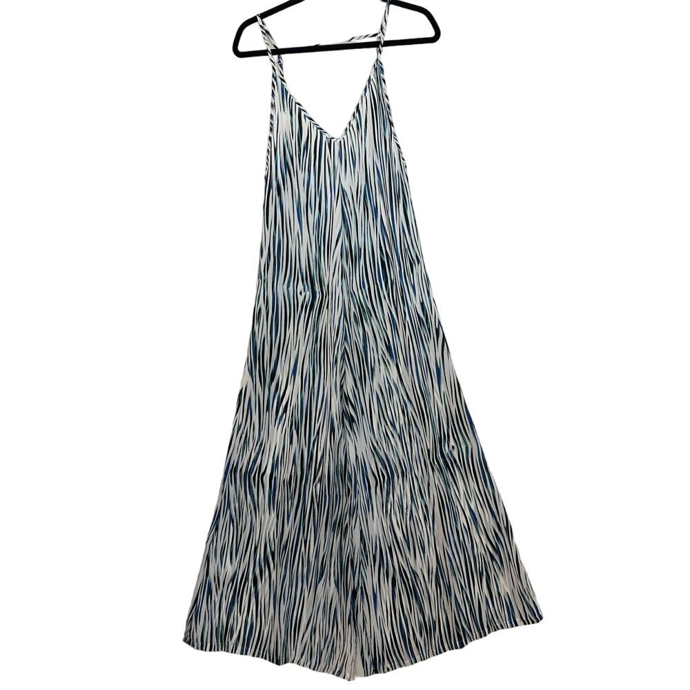Olivaceous Women's Sleeveless Romper‎ Medium